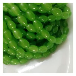 DRGLASS0013- KELLY GREEN  DROP SHAPE 12/8MM GLASS BEADS