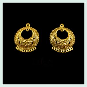 OXIG0033 -2 PAIRS GOLDEN GERMAN SILVER BALI