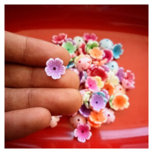 PLASTICBEADS0020- 10MM MIX COLOR FLOWER PLASTIC BEADS FOR JEWELLERY MAKING – 20 GRAMS PACK