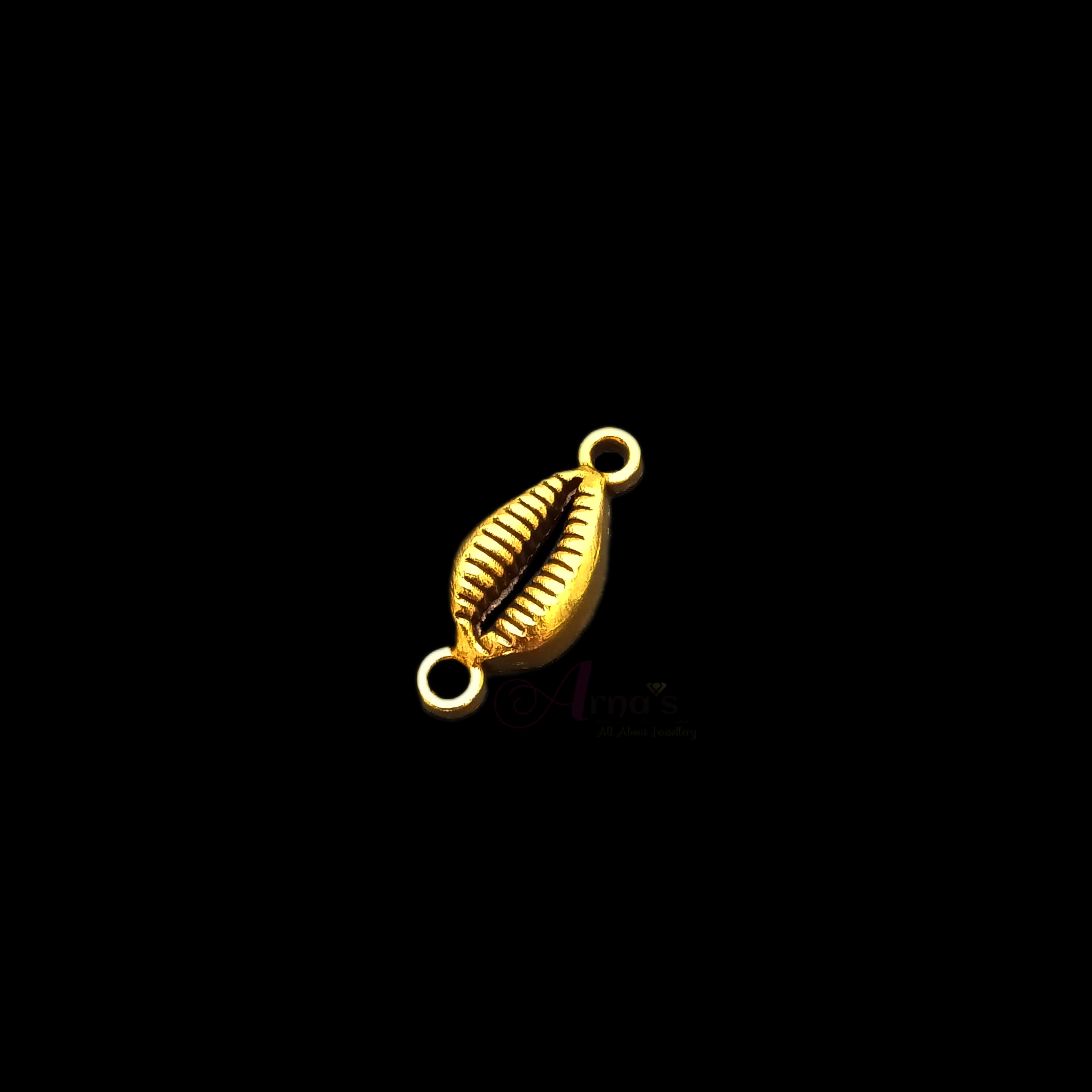 OXIG0095- 28 PCS PACK OF GOLDEN SMALL GERMAN SILVER PENDANT (20 gm)