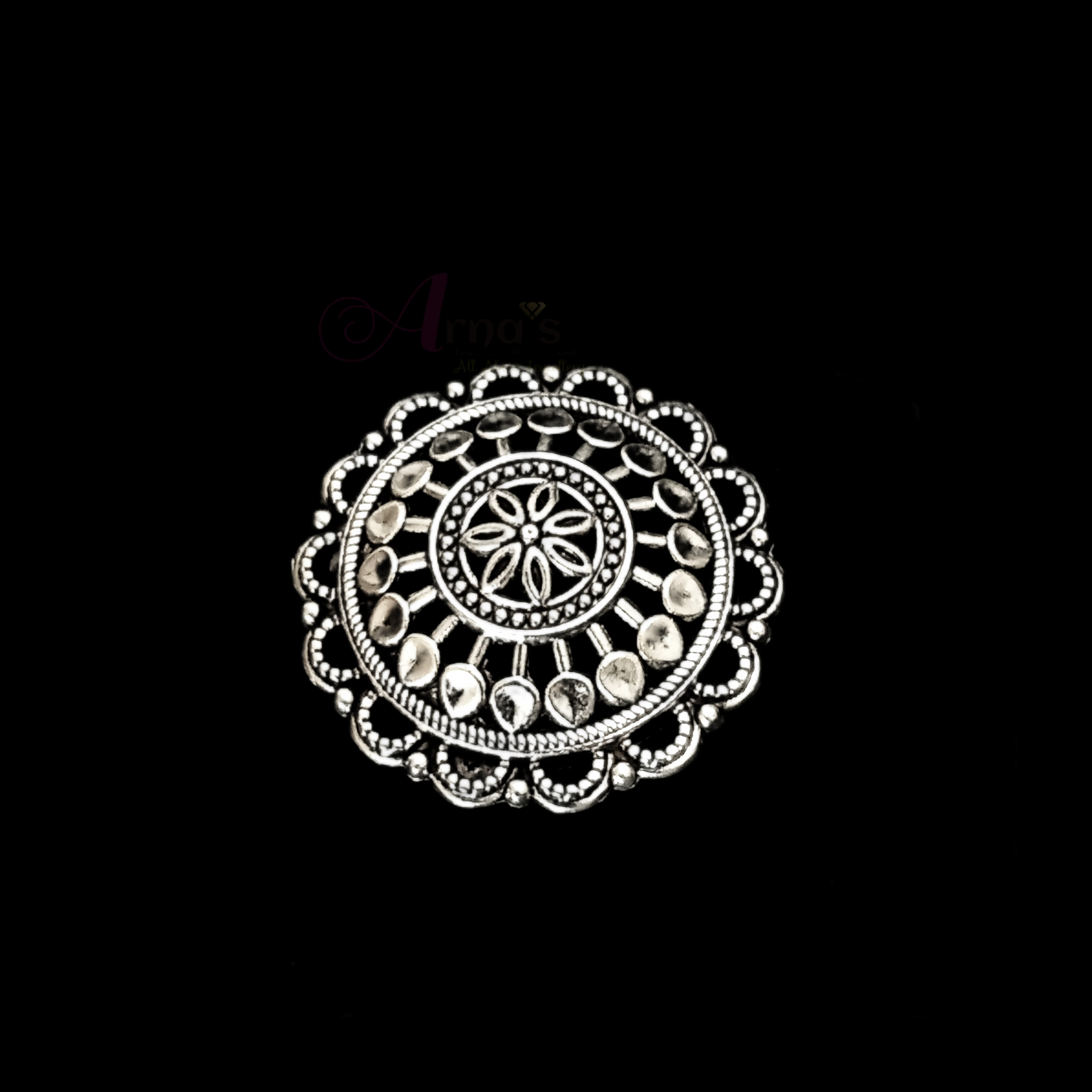 OXIS0068 - 5 PC PACK OF SILVER ROUND MOTIF GERMAN SILVER PENDANT