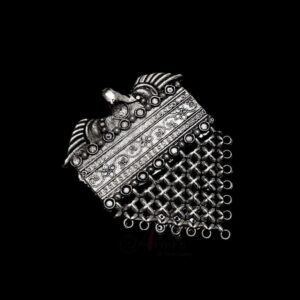 OXIS0283- 1 PC PACK OF SILVER DESIGNER MOTIF GERMAN SILVER PENDANT