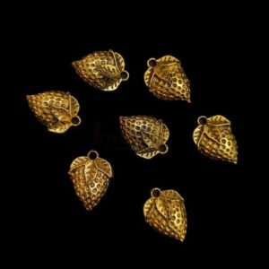 OXIG0235 – 7 PCs PACK OF GOLDEN DESIGNER ELEPHANT MOTIF GERMAN SILVER PENDANT