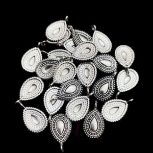 OXIS0329- 30 PCS PACK OF SILVER DESIGNER MOTIF GERMAN SILVER PENDANT