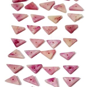 ARNAS 19 PCs PACK OF ROSE RED MIX TRIANGULAR MOTIVE CHEMICAL BEADS