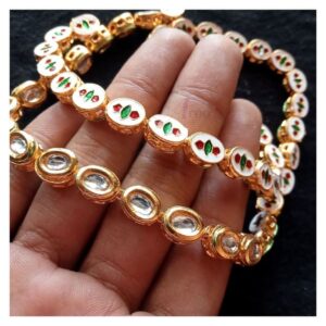 KUNDAN119 – ARNAS 5 PCS PACK OF WHITE TRANSPARENT OVAL MOTIVE MEENAKARI KUNDAN FOR JEWELLERY | BRACELETE | RAKHI MAKING