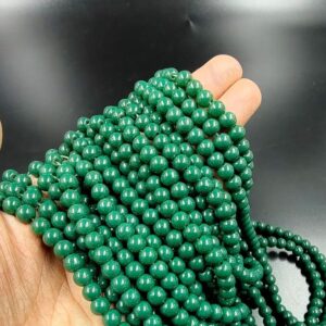 RGLASS0063 – 1 STRAND DARK GREEN 6MM ROUND GLASS BEADS